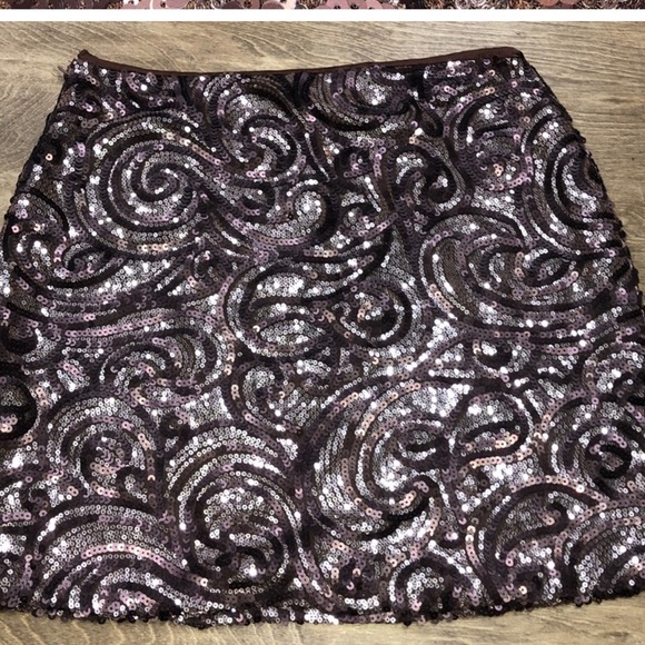 Silence + Noise Urban Outfitters Sequin Mini Skirt - Picture 2 of 4